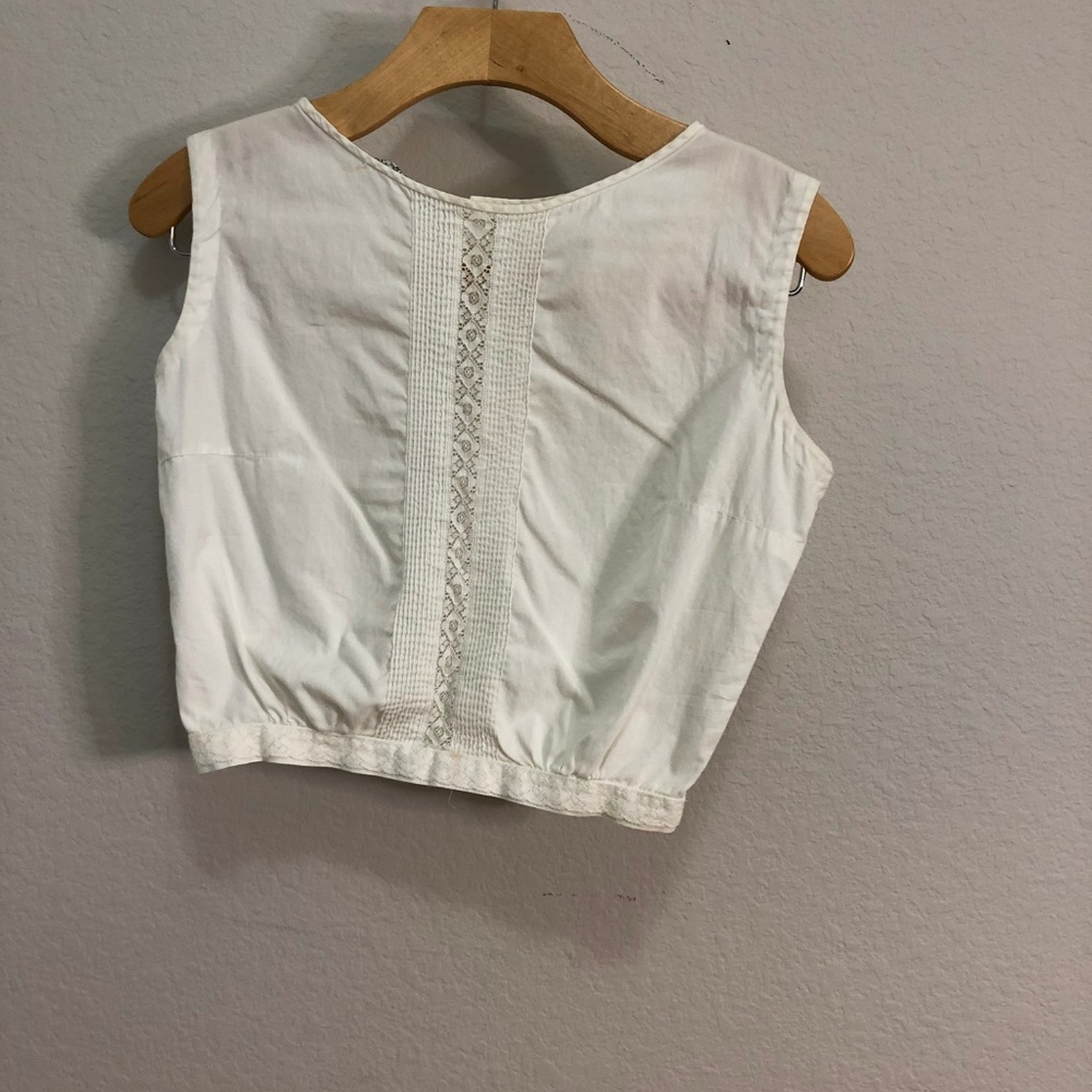 Vintage tuxedo front crop top size XS